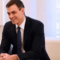 Spanish PM unveils new cabinet   