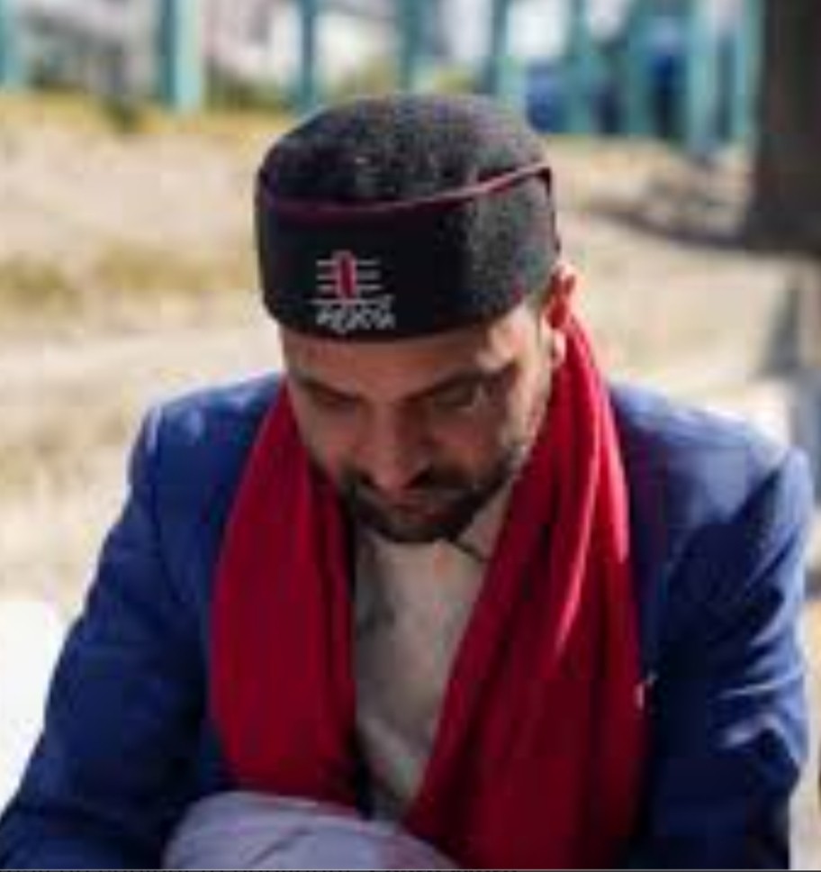 प्रधानमन्त्री कार्कीको राजीनामा माग गर्दै अभियन्ता निकोलस भुसाल द्वारा आमरण अनसन,