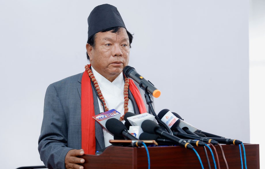 तीन महिनाभित्र परीक्षाको नतिजा निकाल्न विश्वविद्यालयहरूलाई शिक्षामन्त्री पुन:को निर्देशन,